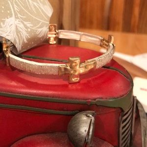 Beautiful gold and silver bracelet!!